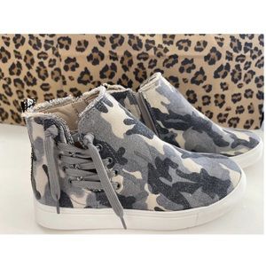 Very G Camo Shoes